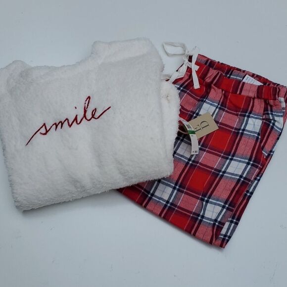 NEW L SMILE ED ELLEN DEGENERES buffalo plaid red sherpa HOLIDAY PAJAMAS NWT - Picture 1 of 16